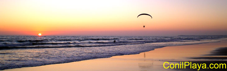 Atardecer en la playa de El Palmar.