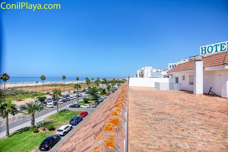 Azotea con estupendas vistas a la playa de conil