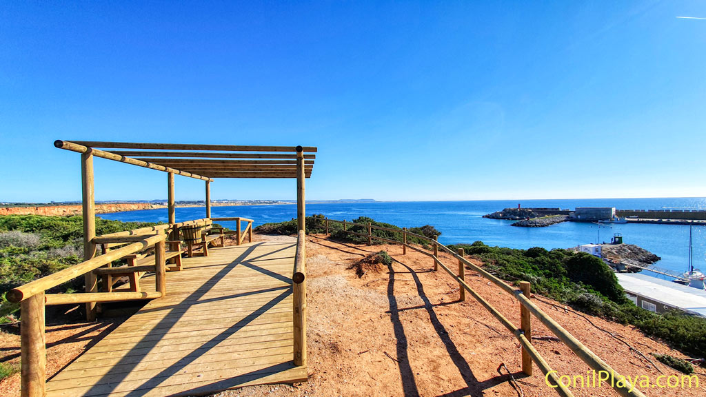 Mirador del Puerto de conil